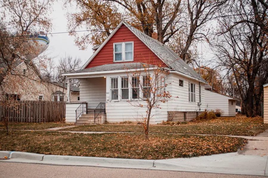 612 Elm Street S, Moorhead, MN 56560 - Image #2