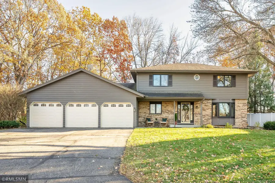 18977 Ellie Lane, Eden Prairie, MN 55346 - Image #2