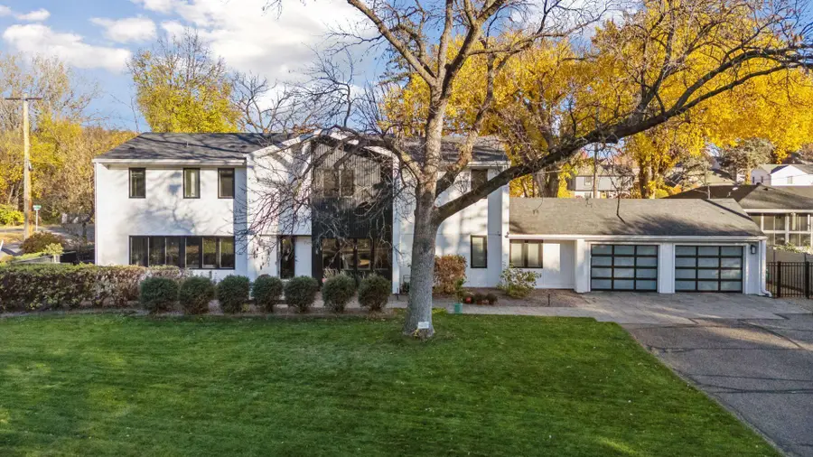 2701 Glenhurst Avenue, Saint Louis Park, MN 55416 - Image #3