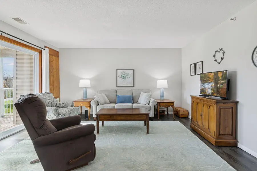 1225 Ferndale Street N #B20, Maplewood, MN 55119 - Image #2