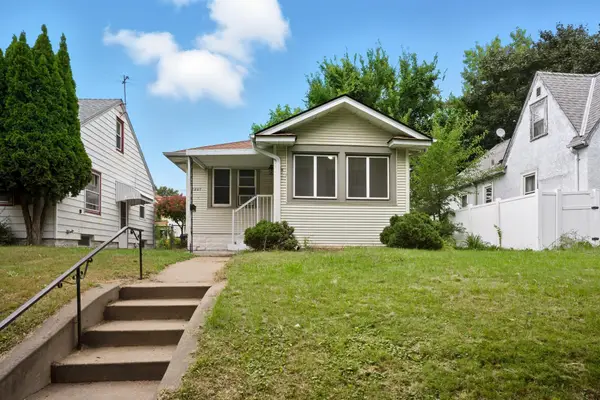 1207 5th Street E, Saint Paul, MN 55106