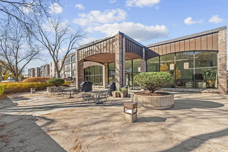 1101 Sibley Memorial Highway #306, Lilydale, MN 55118 - Image #2