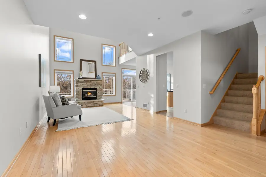 15561 Lilac Drive, Eden Prairie, MN 55347 - Image #3