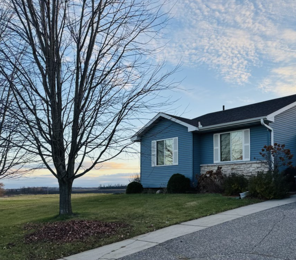 121 Shire Road N, Watkins, MN 55389