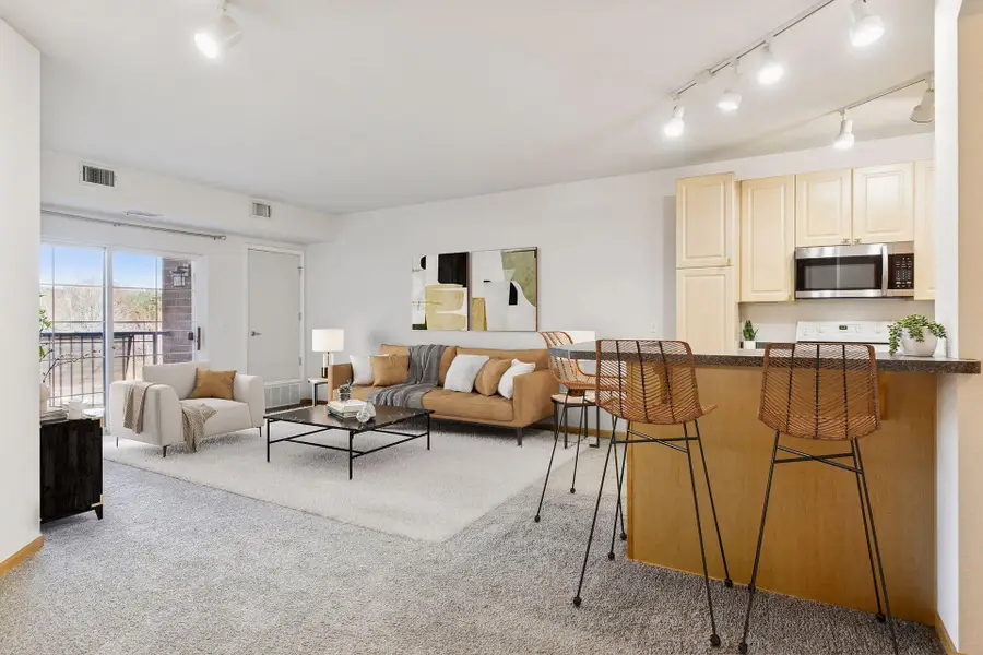 1800 Graham Avenue #325, Saint Paul, MN 55116 - Image #2