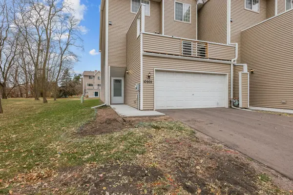 10902 Johnson Street Ne, Blaine, MN 55434