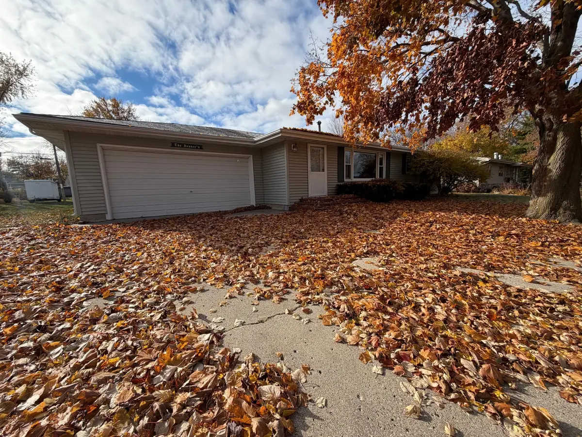 1507 Plainview Lane, Albert Lea, MN 56007 - Image #1