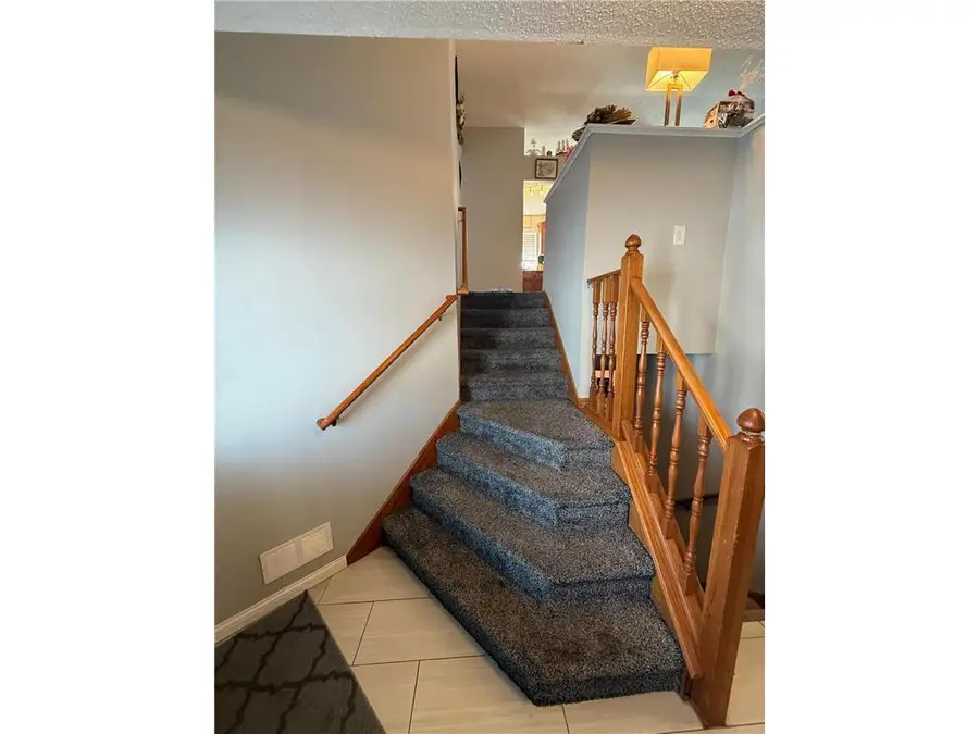 9007 Hampshire Avenue N, Brooklyn Park, MN 55445 - Image #3