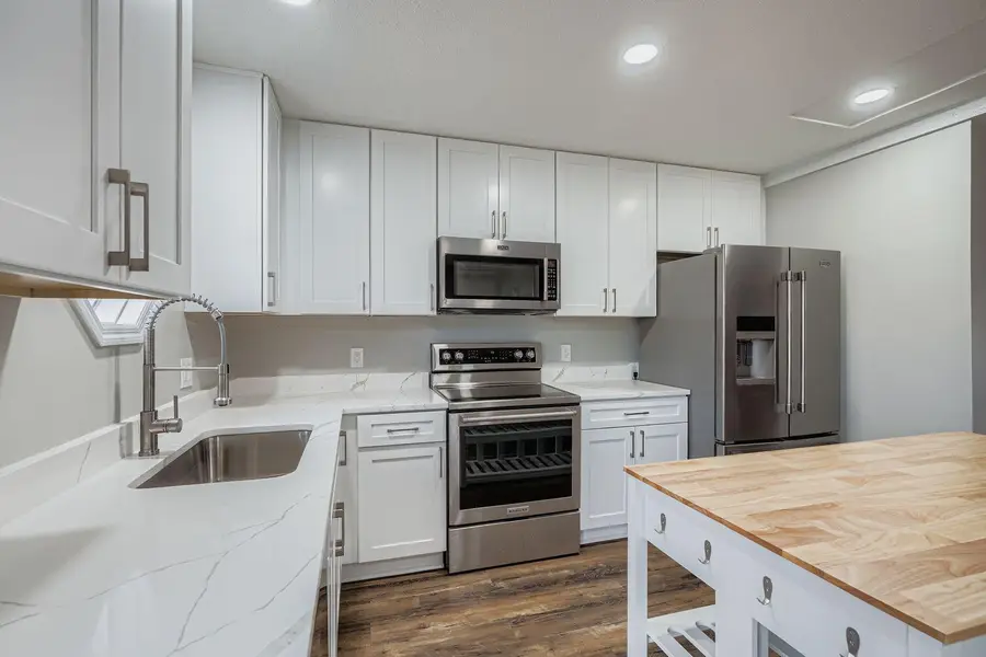 10930 Sumter Avenue N, Champlin, MN 55316 - Image #3