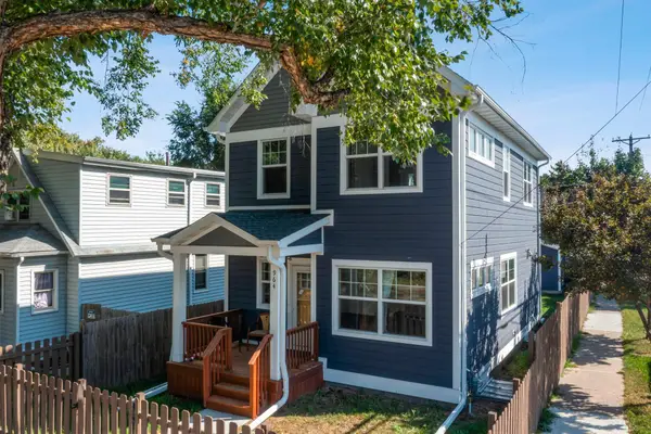 964 Woodbridge Street, Saint Paul, MN 55117