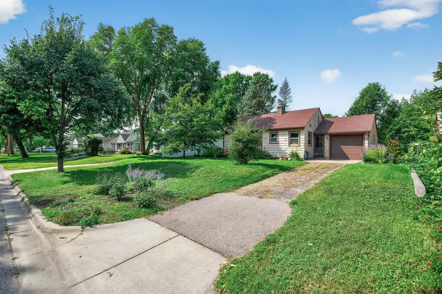 3966 Brunswick Avenue S, Saint Louis Park, MN 55416 - Image #2