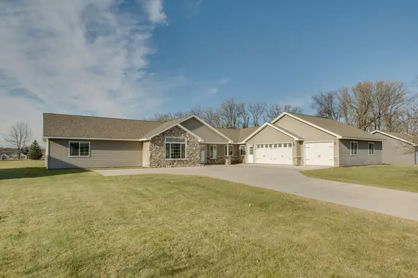 2262 Edgewood Drive, Detroit Lakes, MN 56501