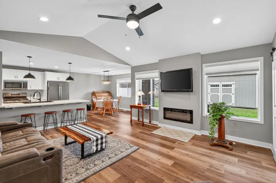 7246 385th Street, North Branch, MN 55056 - Image #3