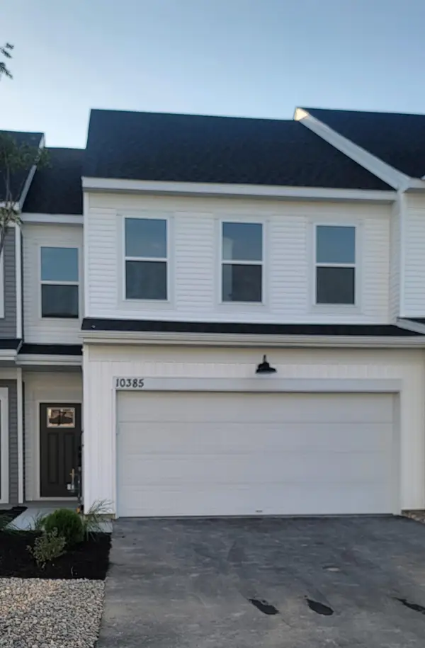 10385 Glacier Lane N, Maple Grove, MN 55369