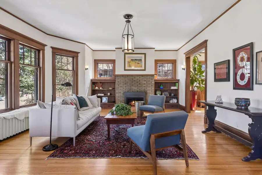 143 Lexington Parkway N, Saint Paul, MN 55104 - #2