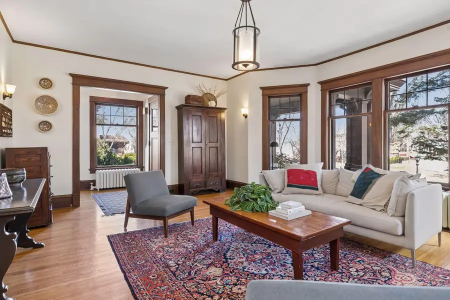 143 Lexington Parkway N, Saint Paul, MN 55104 - #3