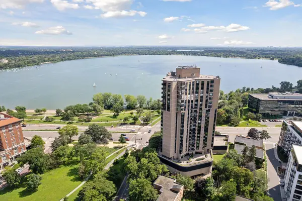 2950 Dean Parkway #1902, Minneapolis, MN 55416