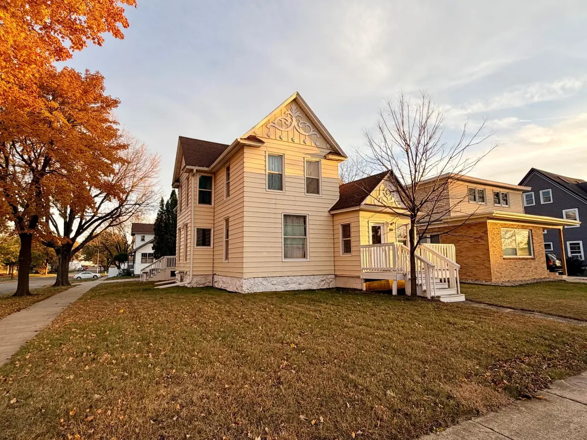 1224 4th Avenue, Worthington, MN 56187 - Image #1