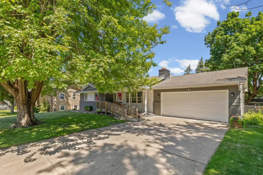 8600 Northwood Parkway, New Hope, MN 55427 - #2