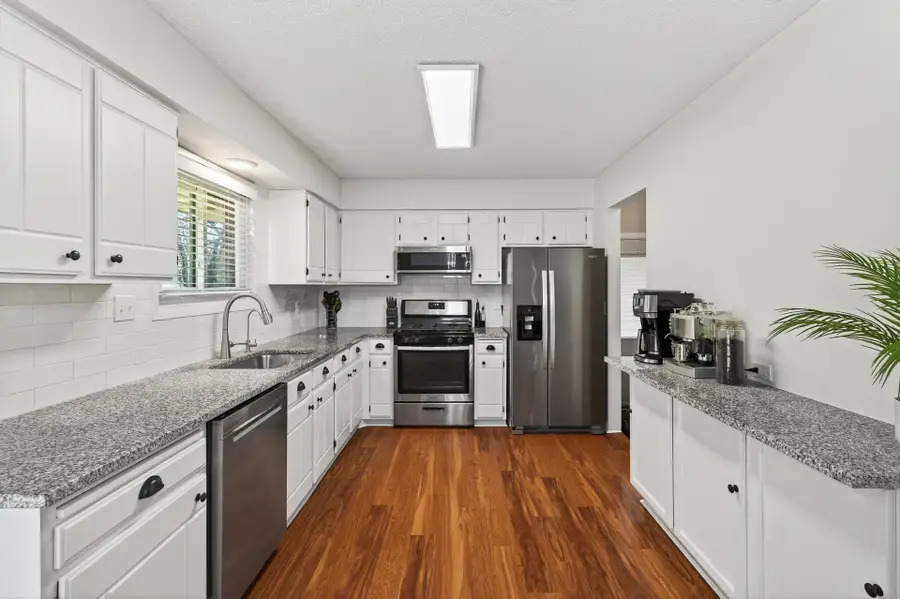 13018 Findlay Avenue, Apple Valley, MN 55124 - Image #3