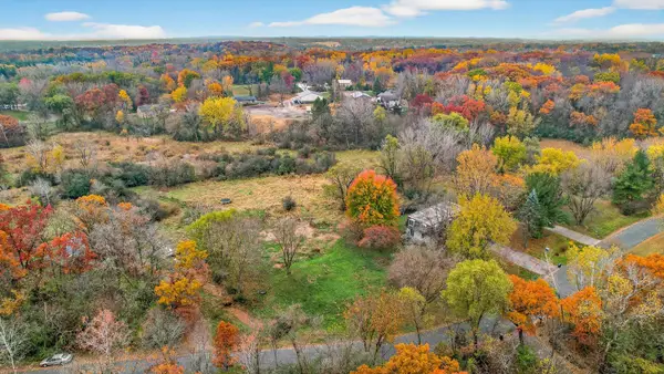 22521 Ironwood Road, Lakeville, MN 55044