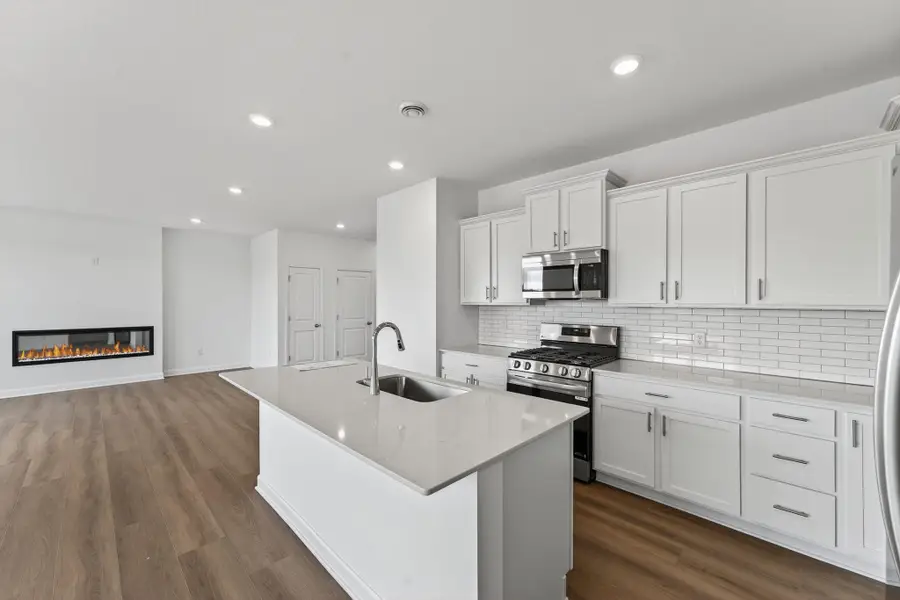 1092 Ashbury Lane Ne, Hanover, MN 55341 - Image #3