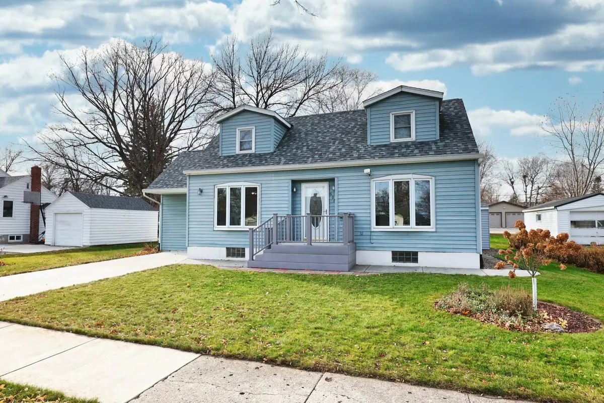 606 S 10th Street, Olivia, MN 56277 - Image #1