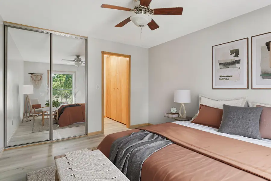 2800 Hamline Avenue N #302, Roseville, MN 55113 - Image #3