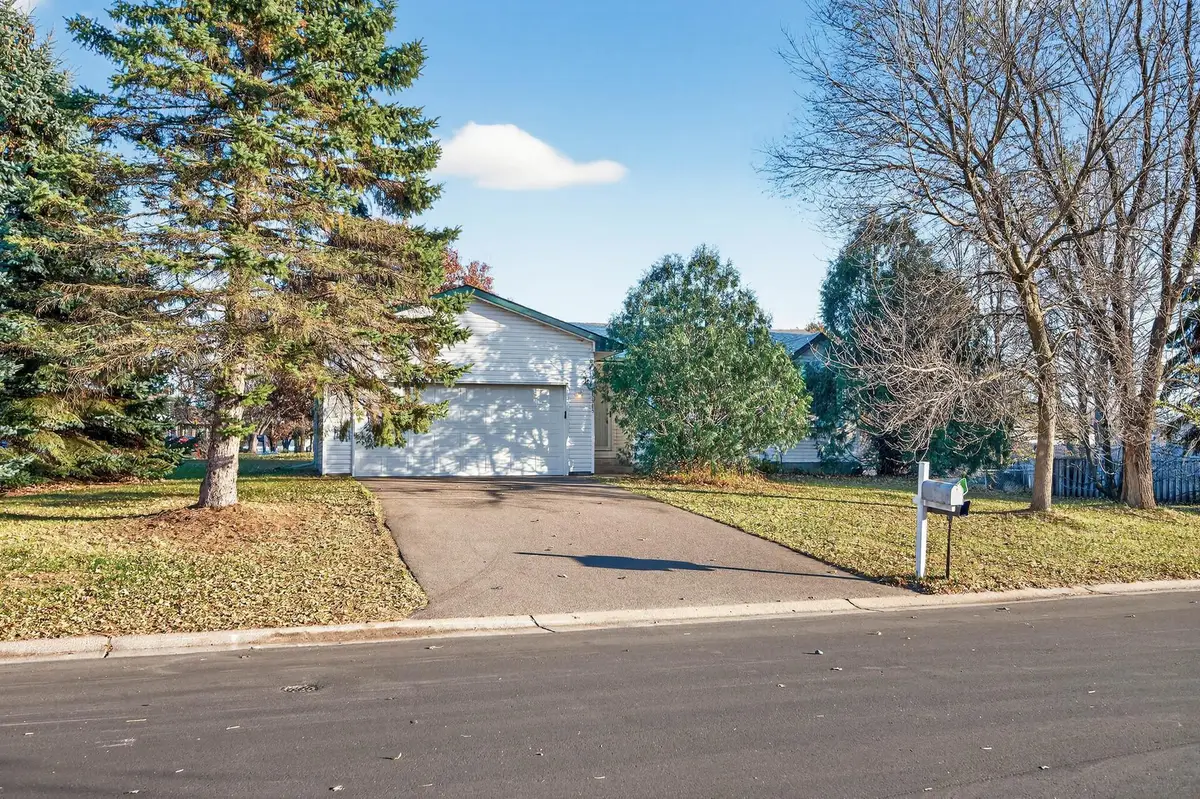 25965 9th Street W, Zimmerman, MN 55398 - Image #1