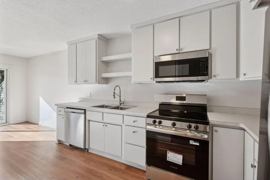 775 Evergreen Court, Burnsville, MN 55337 - Image #3