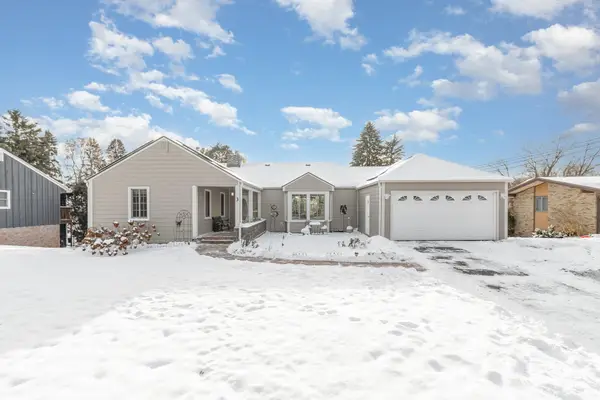 3 Kennard Court, Saint Paul, MN 55106