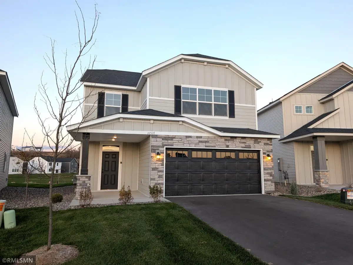 10537 Goodwin Avenue S, Cottage Grove, MN 55016 - Image #1