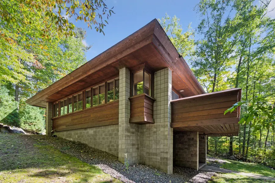 2261 20th Street, Comstock, WI 54826 - Image #2