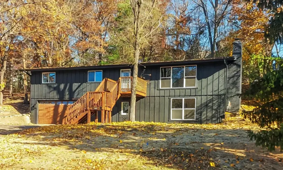 1029 Sommers Street N, North Hudson, WI 54016 - Image #2