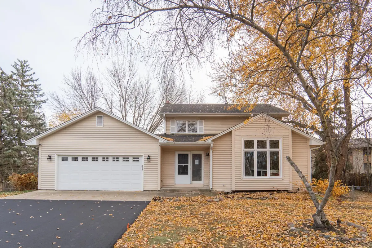 5245 Clayton Drive, Maple Plain, MN 55359 - Image #1