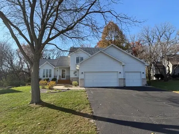 1160 Autumn Drive, Woodbury, MN 55125