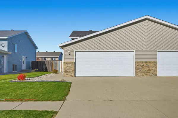 1054 42nd Avenue W, West Fargo, ND 58078