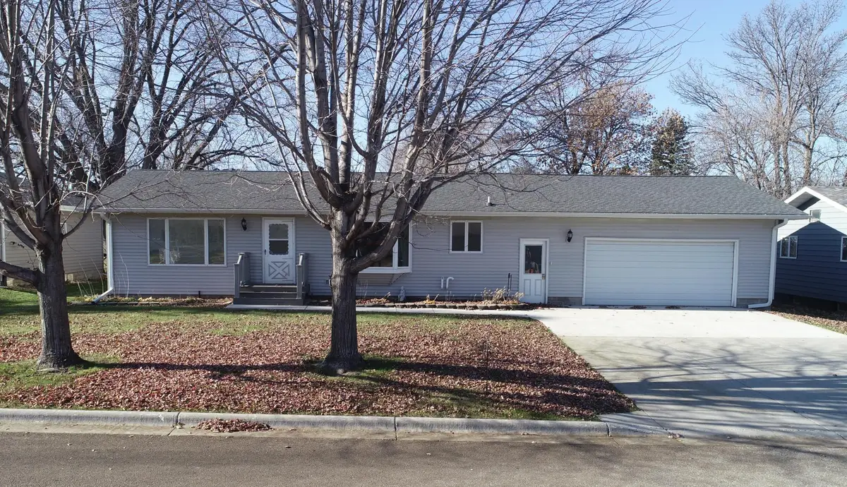 314 10th Ave Se, Elbow Lake, MN 56531 - Image #1