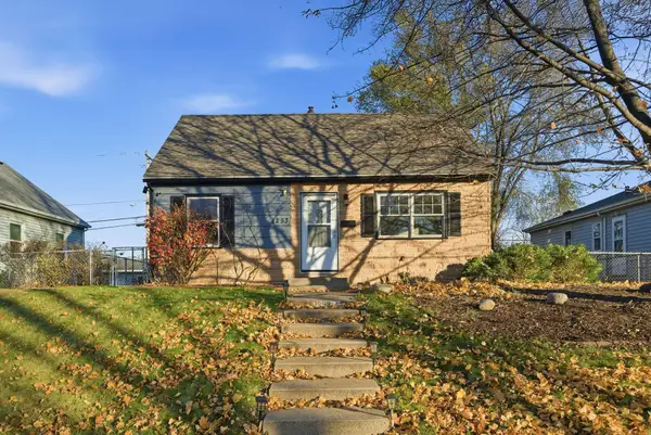 1253 7th Avenue S, South Saint Paul, MN 55075