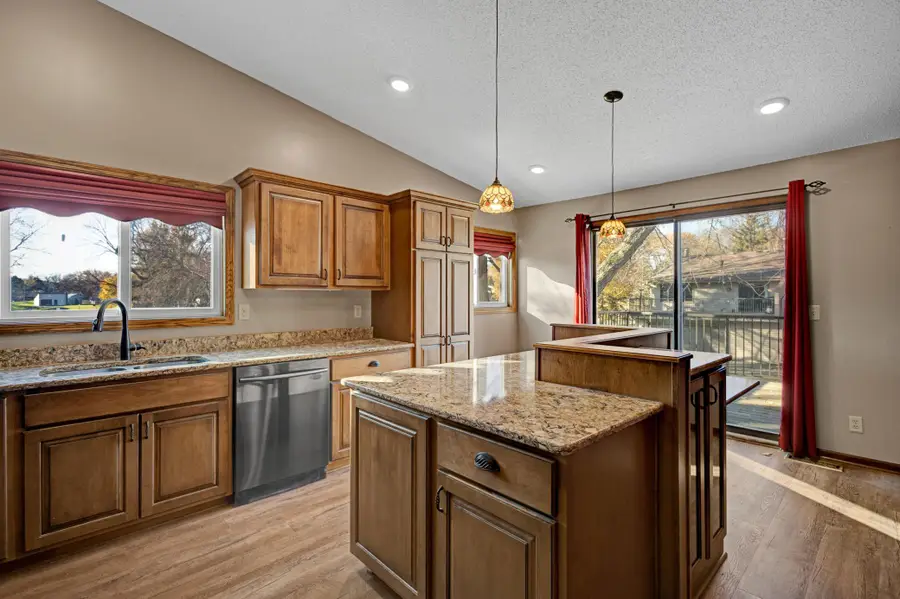 1366 Arden View Drive, Arden Hills, MN 55112 - Image #3