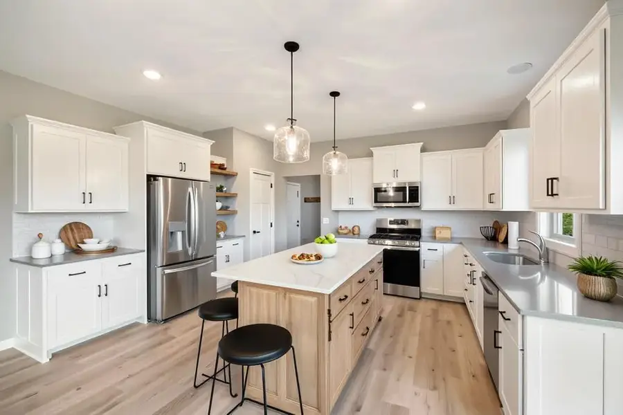 12917 295th Avenue Nw, Princeton, MN 55371 - Image #2