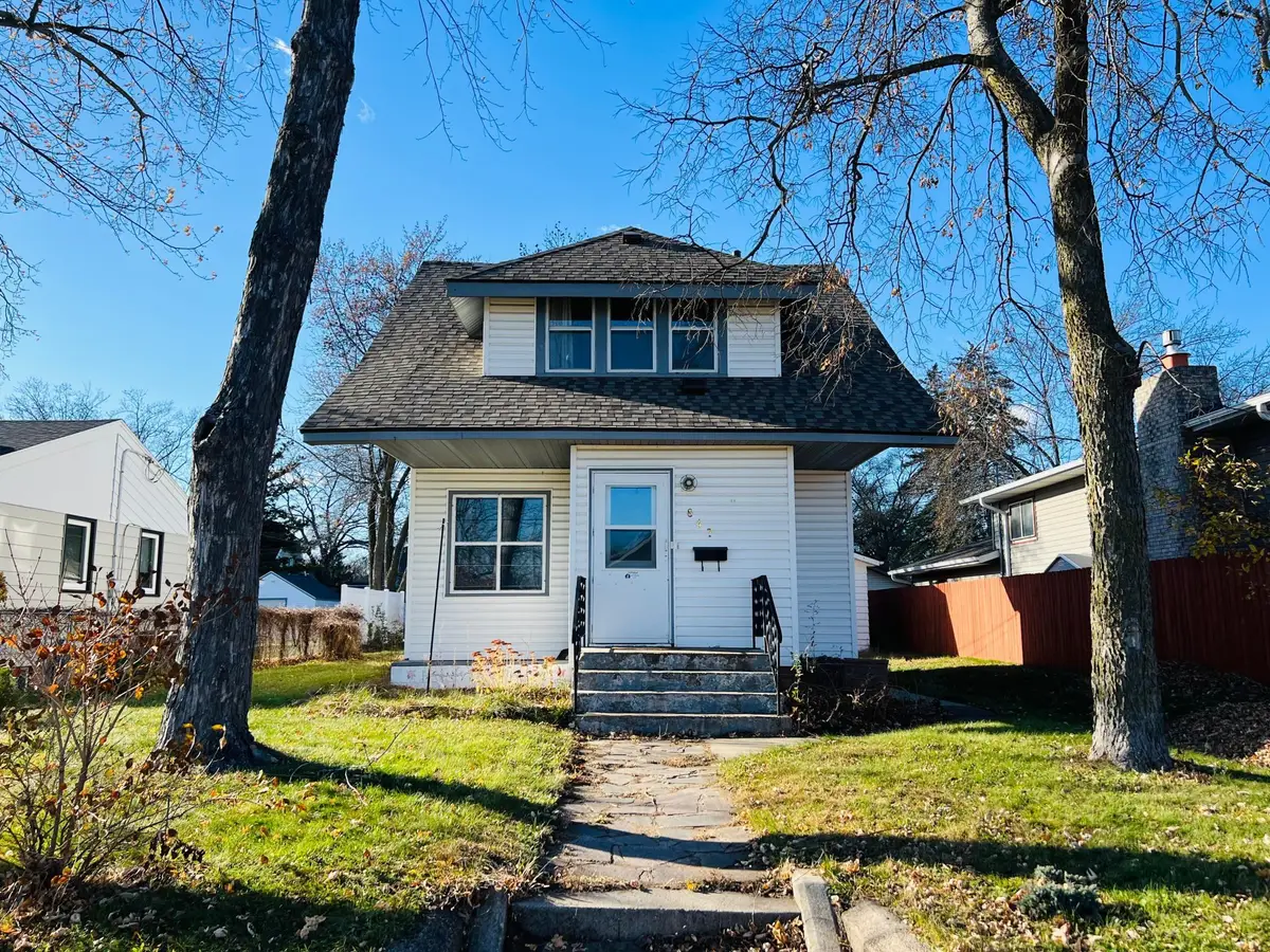 847 32nd Avenue N, Saint Cloud, MN 56303 - Image #1