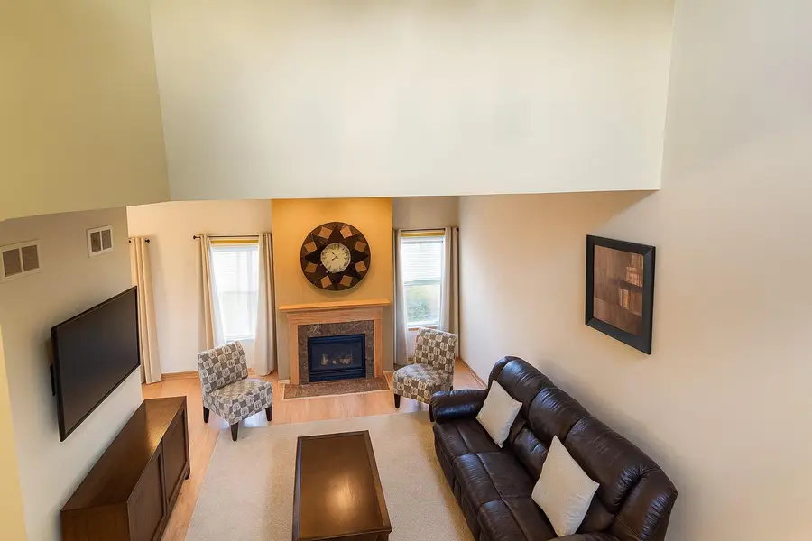 6869 Folkestone Road #614, Apple Valley, MN 55124 - Image #2