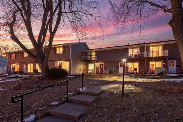 2313 Hampshire Avenue S, Saint Louis Park, MN 55426