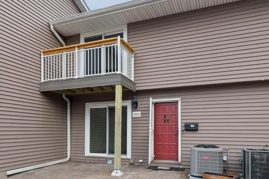 2313 Hampshire Avenue S, Saint Louis Park, MN 55426 - #3