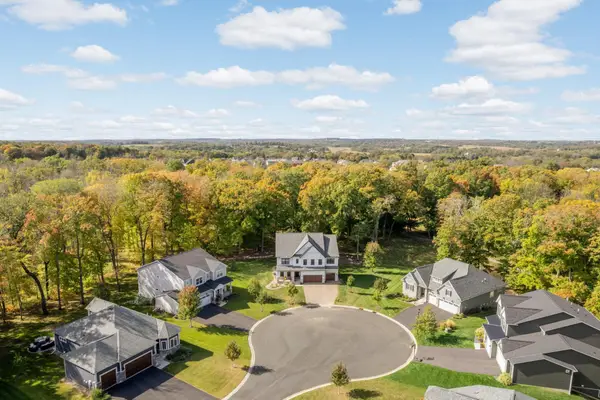 6655 Bracken Drive, Minnetrista, MN 55331