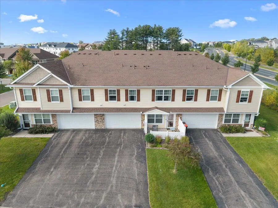 9888 5th Street Lane N, Lake Elmo, MN 55042 - Image #3