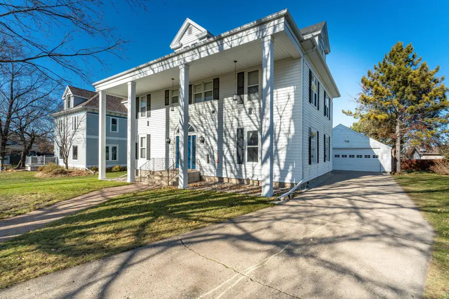 414 E Division Street, Elbow Lake, MN 56531 - Image #2