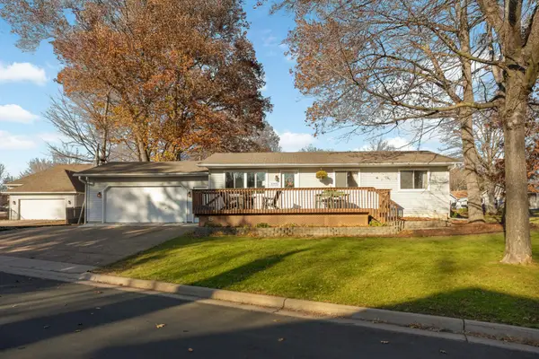 2193 Cedar Lane, Mound, MN 55364