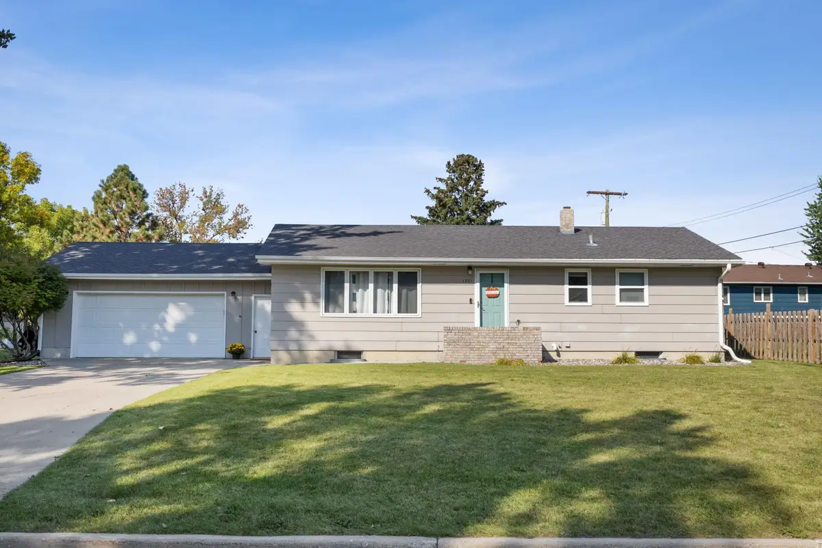 1221 1st Street N, Casselton, ND 58012 - Image #1